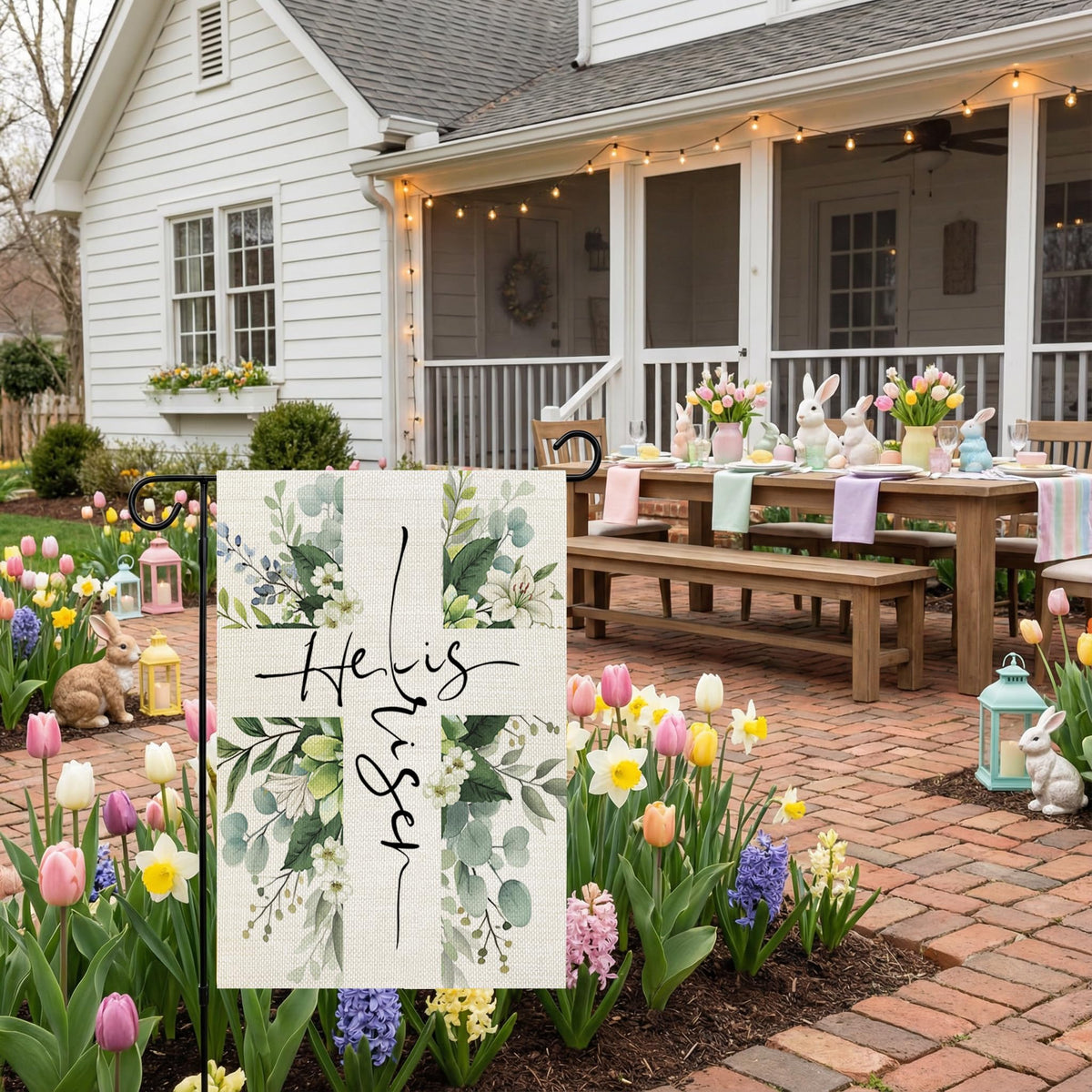 CROWNED BEAUTY Easter flag ideal as a thoughtful outdoor gift