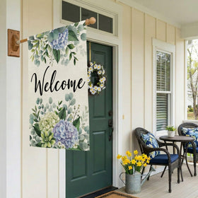 CROWNED BEAUTY Sleeved outdoor flag, easy attachment to standard poles.