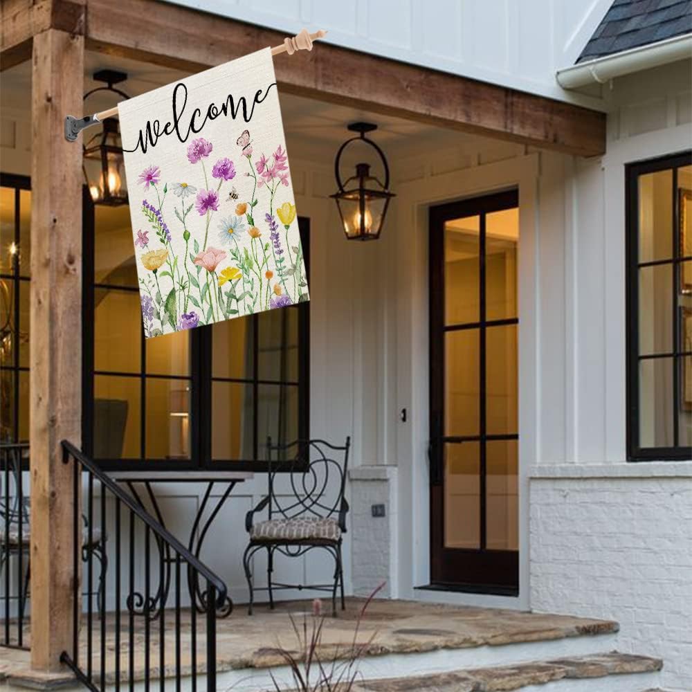 CROWNED BEAUTY garden flag displayed in yard and balcony for spring ambience.