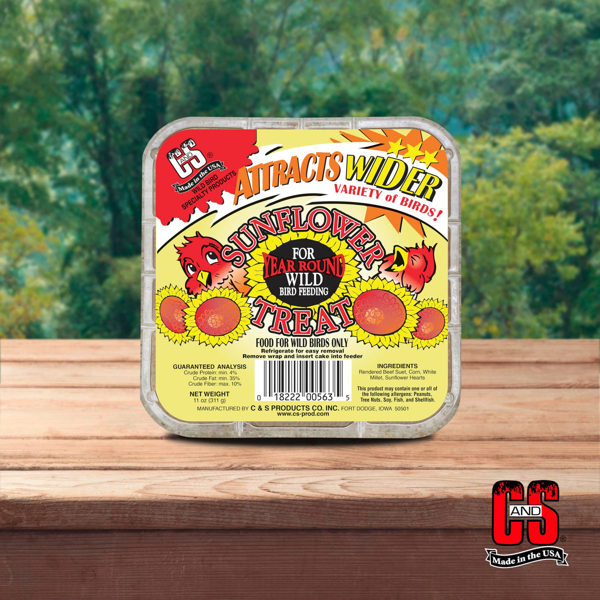 C&S Sunflower Suet Treat lures pine grosbeaks with a hearty, fat-rich option