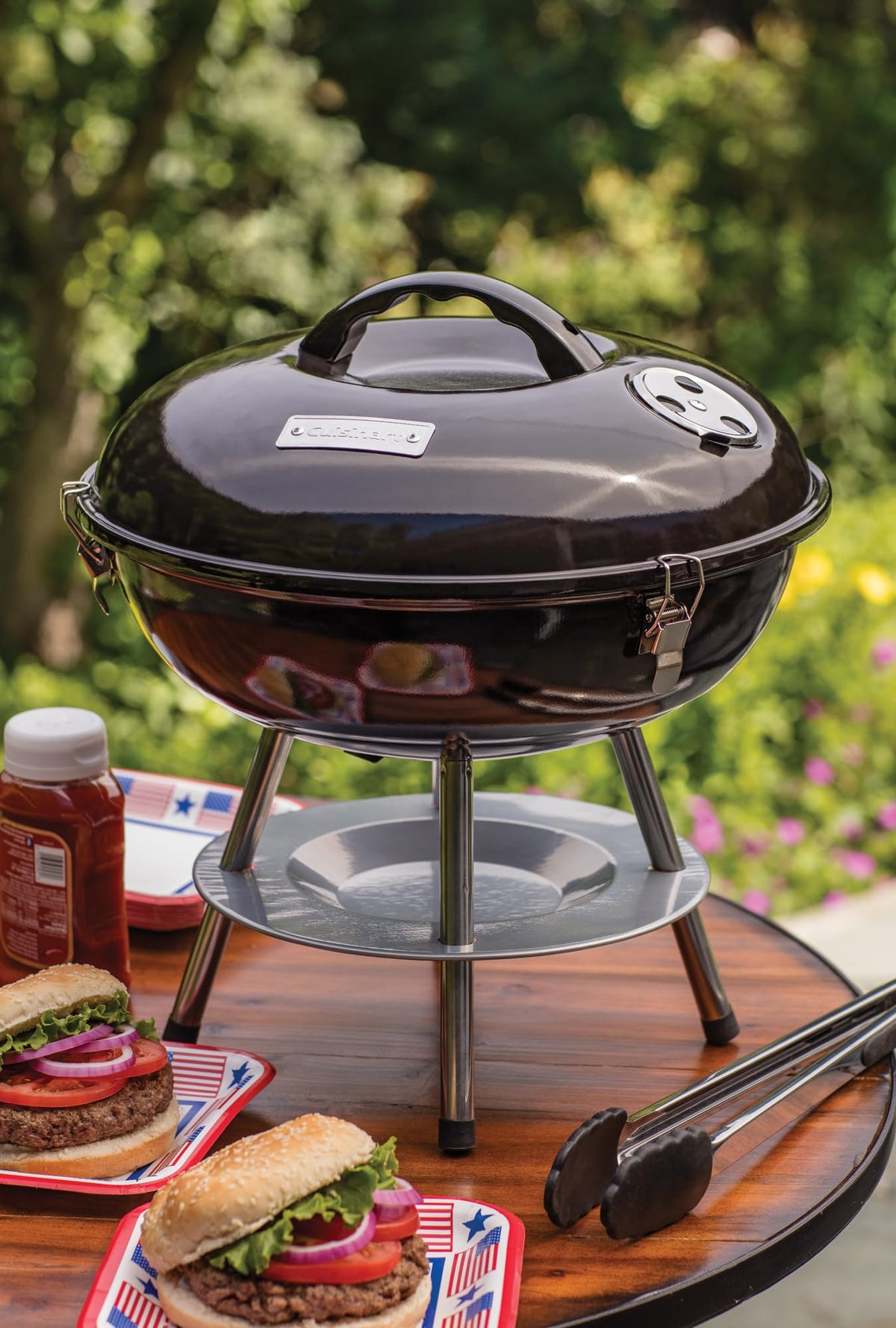 Cuisinart ash base supports quick cleanup after grilling