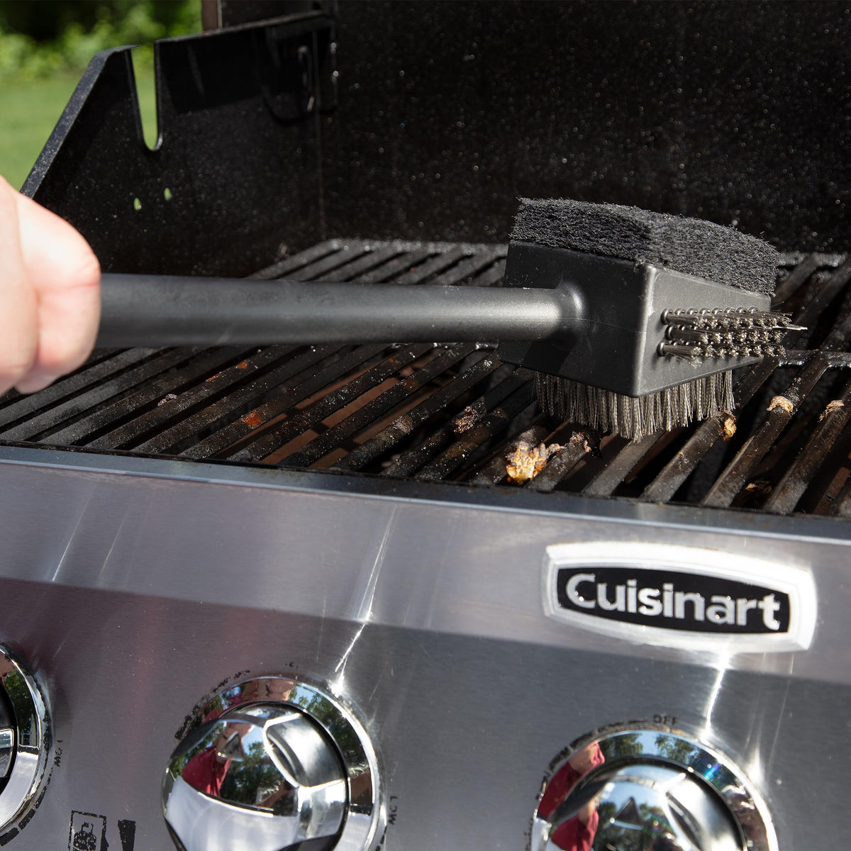 Cuisinart CCB-4125 four-sided design saves time with multiple tools