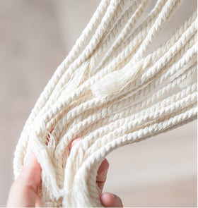 Cuttte Macrame Plant Hanger supports 4.7–8 inch pots in cream.