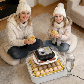 Czepa maintains stable temperature during incubation cycles for consistent results.