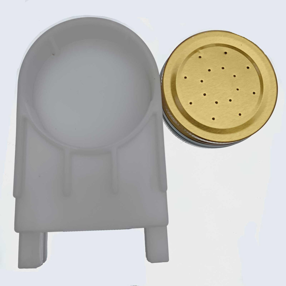 Dabkanna aluminum cover with sealing ring minimizes dripping