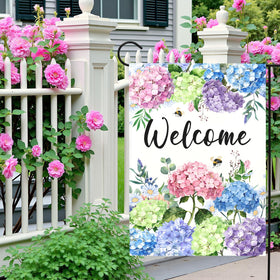 Dacawin watercolor hydrangea close-up flag highlighting pink, blue, and green tones.
