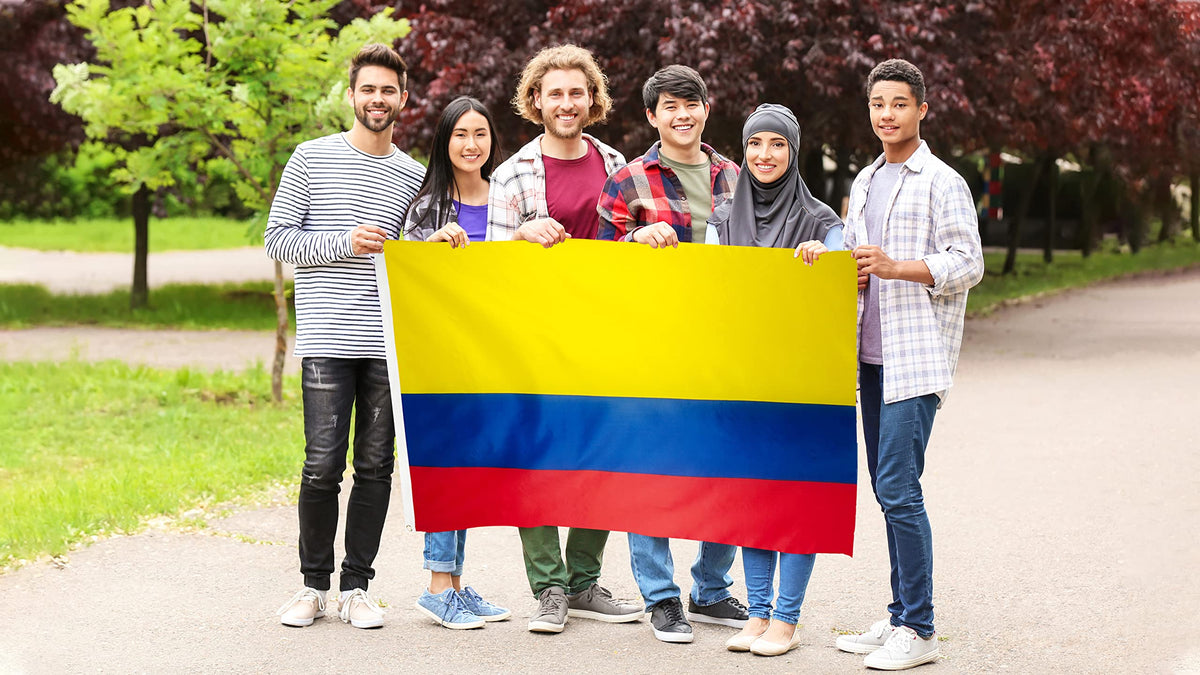 DANF FLAG Colombia 3x5ft brass grommets enabling secure mounting on poles.