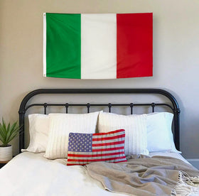 DANF Italy flag wall display for classroom or office celebrations.