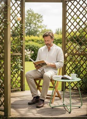 danpinera durable powder-coated table stands up to daily outdoor life