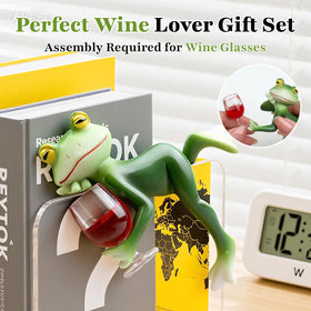 DearKeeps Garden Frog Statues: sitting frog brings whimsy to gardens or desks.