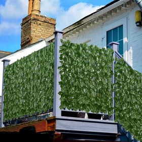 DearHouse ivy leaves close-up showing realistic texture for outdoor decor