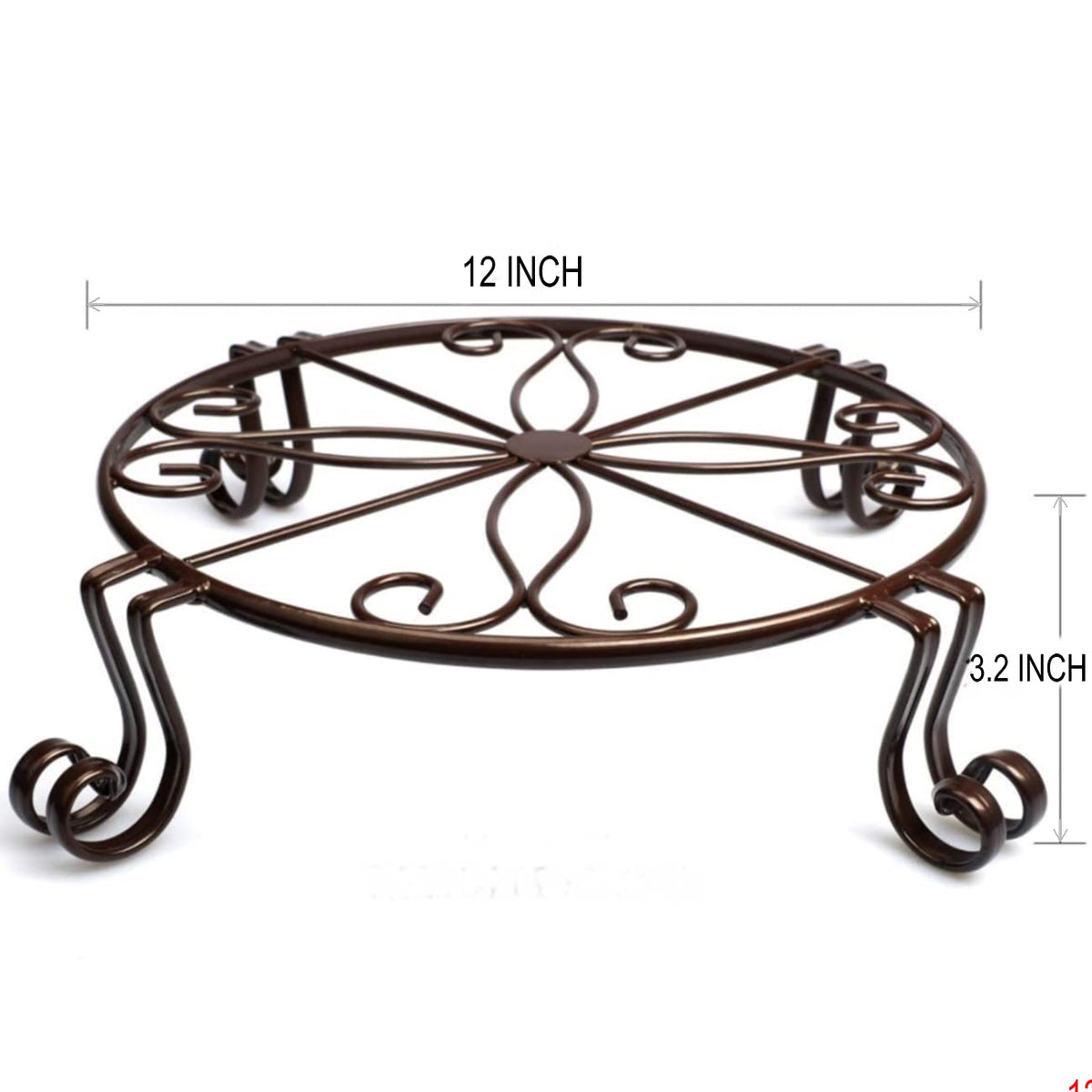 Rustproof wrought iron stand with four reinforced legs stabilizes heavy pots.