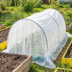 DECOHS white light refraction cloth creates gentle daylight for thriving beds.