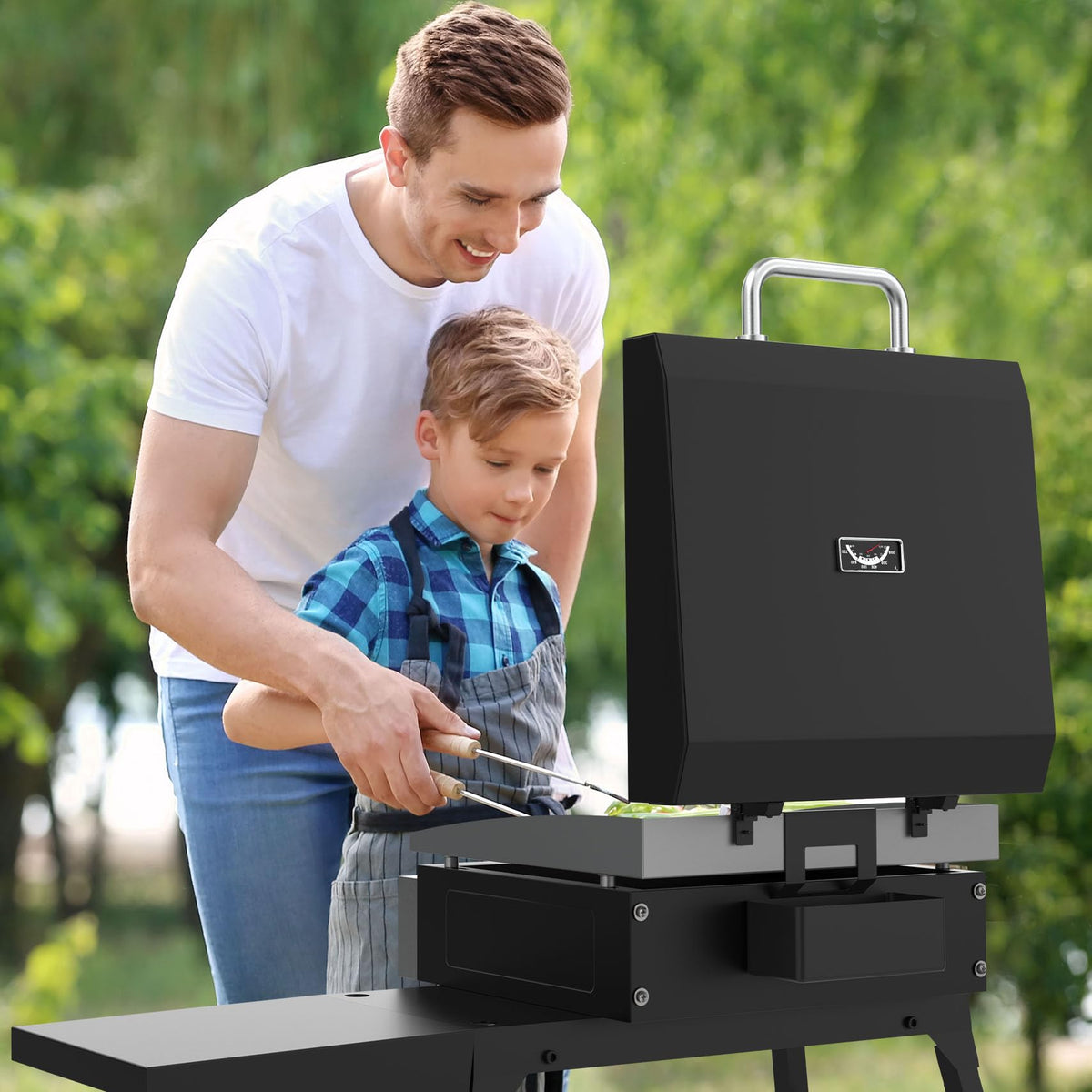 DELSbbq universal 17-inch lid fits many griddles, adding oven-like versatility.