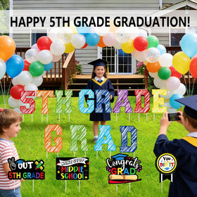 Deneo weatherproof yard sign withstands outdoor elements for graduation party