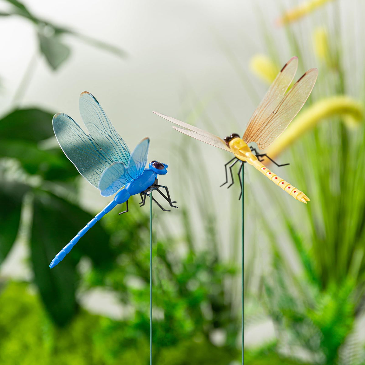 DEPHILA Dragonfly clip garden pathway accent invites playful movement through beds.
