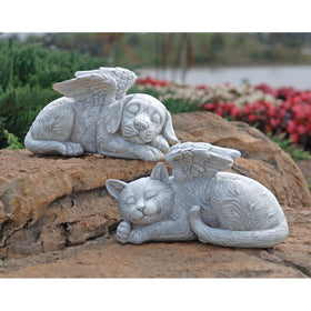 Design Toscano QL6080 cat angel grave marker suitable for outdoor placement.