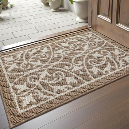 DEXI front door mat dirt-trap closeup demonstrates dirt removal for clean floors.