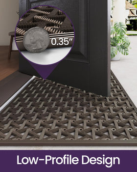 DEXI easy-clean mat rinses clean and dries fast.