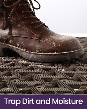 DEXI mat waterproof design resists rain and dries quickly.