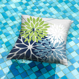 DFXSZ waterproof coating close-up on pillow cover for rain protection.