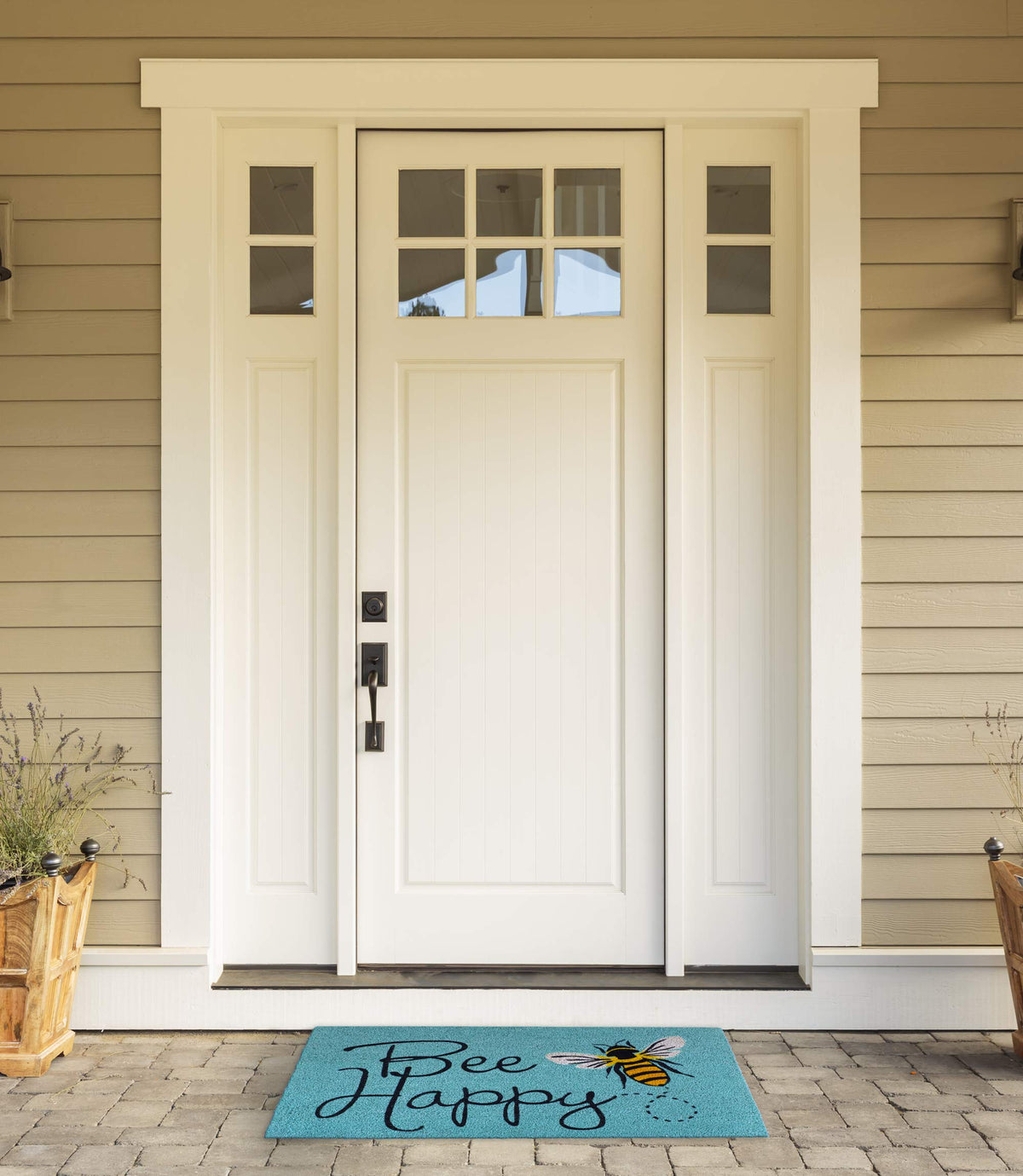 DII indoor-outdoor doormat suitable for both spaces and weather