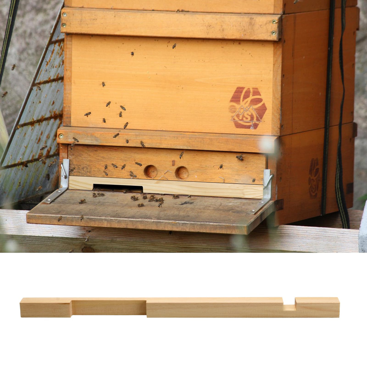 Close-up of DIICCYO wooden reducer with smooth finish and durable construction.