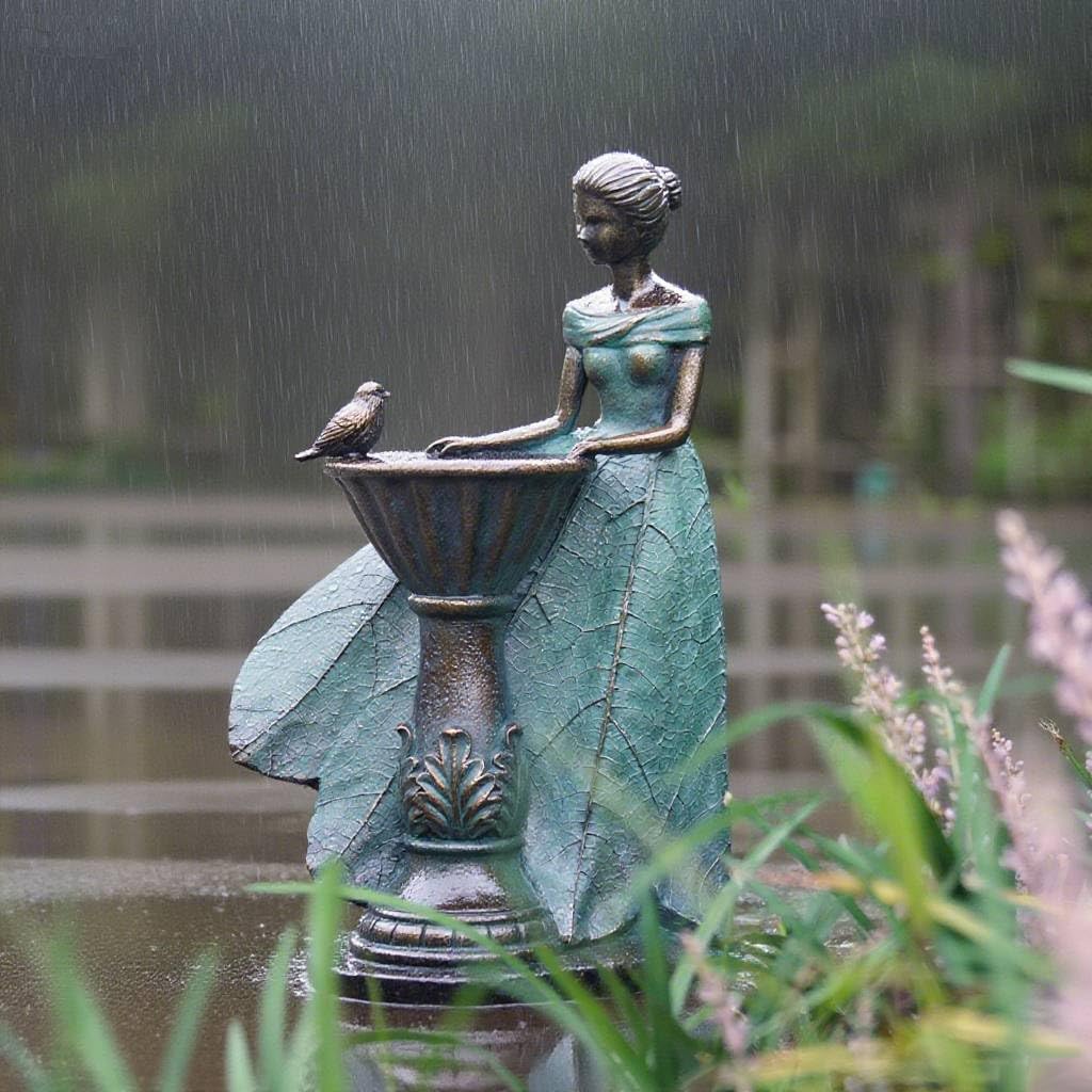 DiliComing gift-ready garden accent for garden lovers.