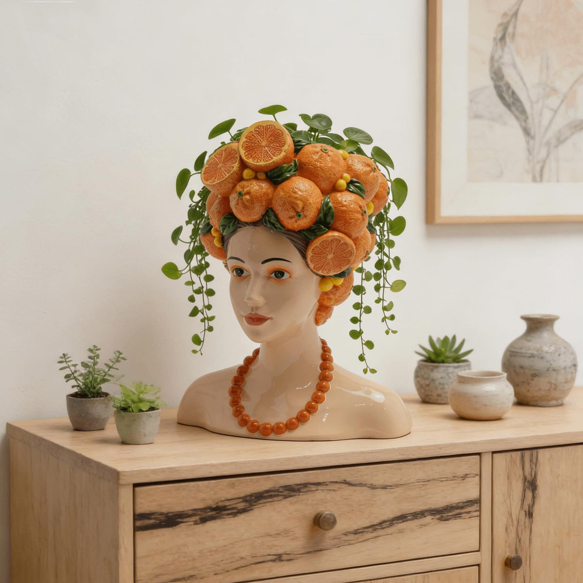 DiliComing lady-face planter adds outdoor garden charm and conversation
