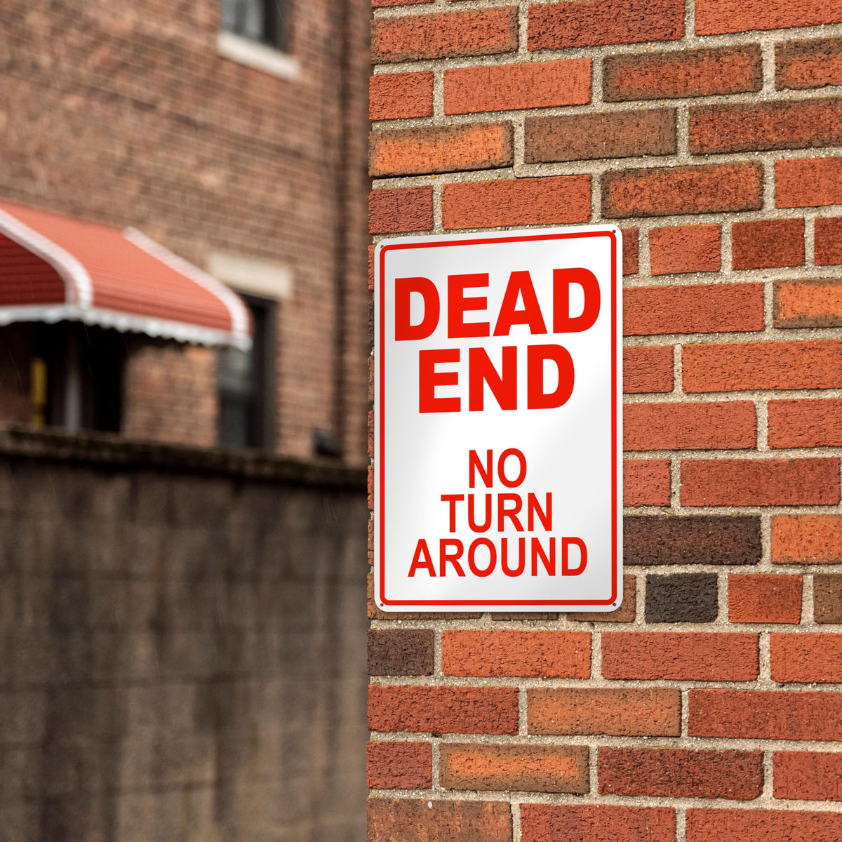 DIMARONGTON high-visibility dead end sign aids driveway navigation.