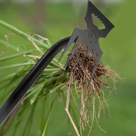 Close-up of DMwespe weeding action in tight spaces.