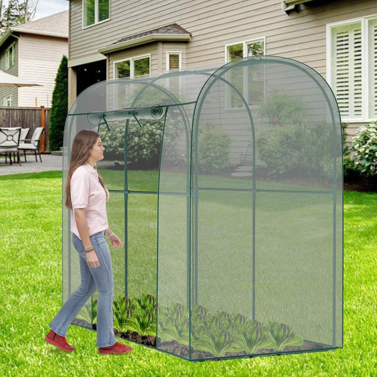 DoCred crop cages chicken cage use doubles as sun shelter for poultry