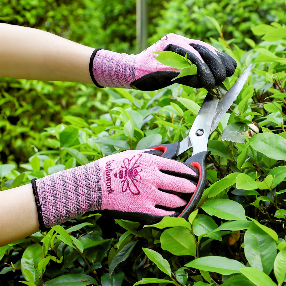 DOFOWORK gloves great for weeding and planting tasks