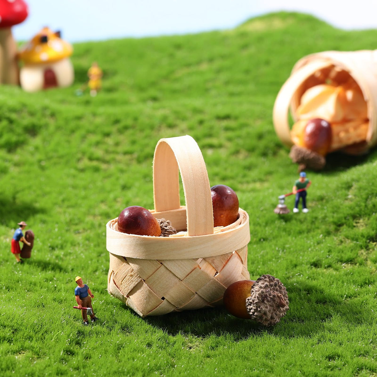 DOITOOL basket photography prop frames tiny scenes with natural texture.