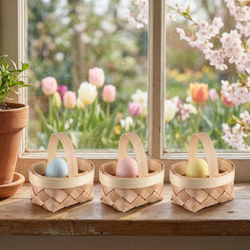 DOITOOL hanging mini basket saves space and supports craft displays.