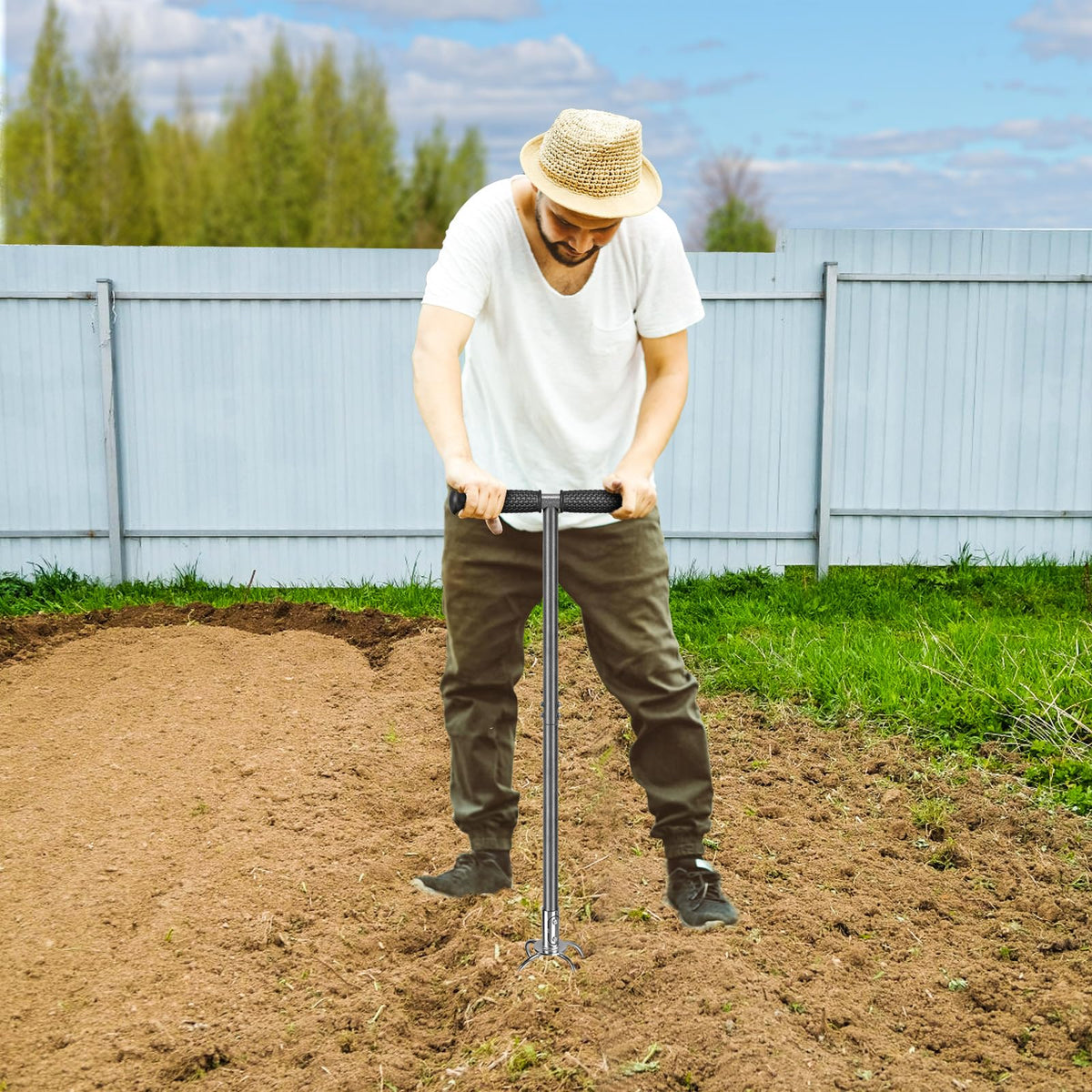 Dolibest multi-purpose garden claw for tilling, loosening, and aerating.