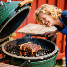 Dongftai 22-inch Weber-compatible fire grate fits snugly and reduces ash clog