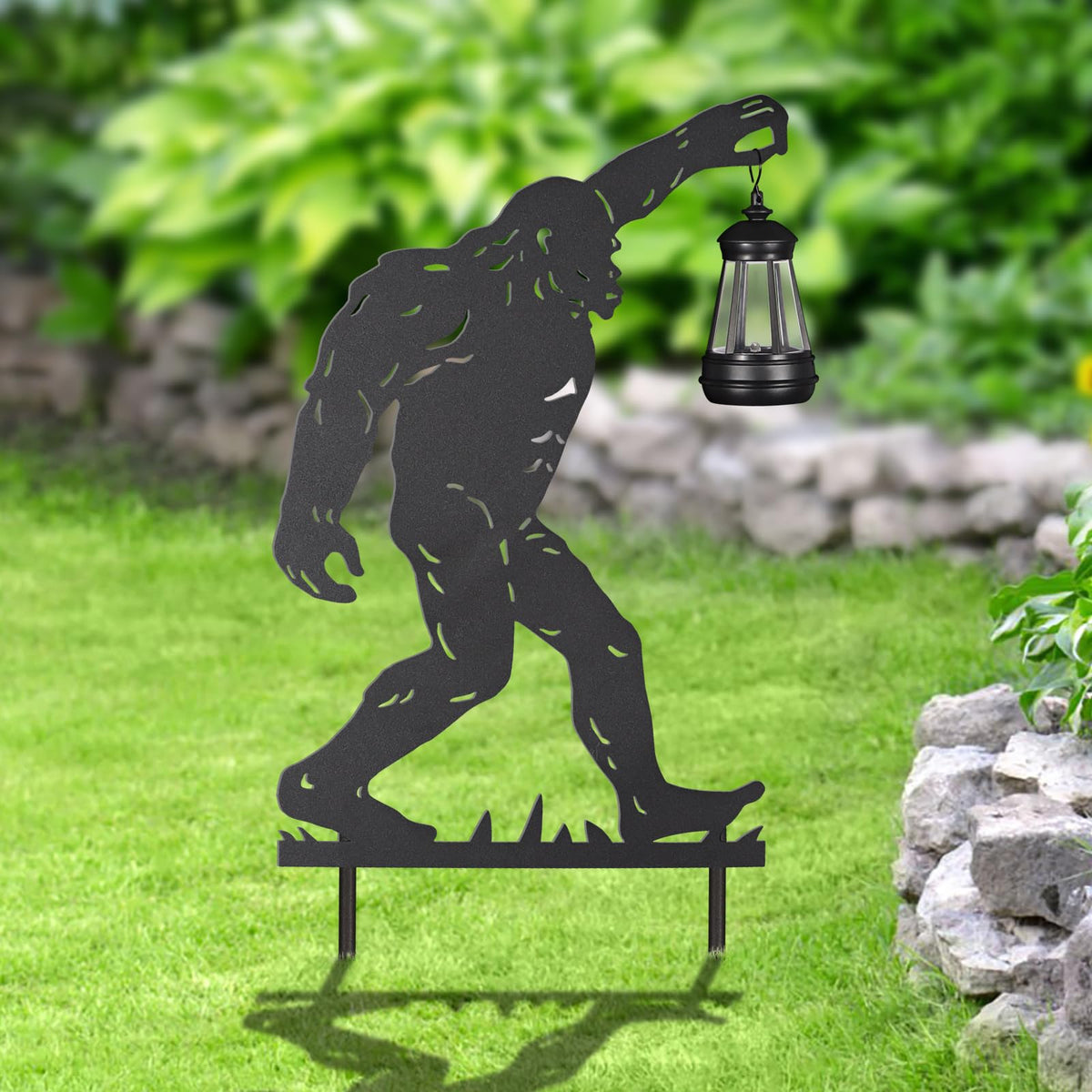 Doorkeer solar panel on Bigfoot stake captures daytime sun.
