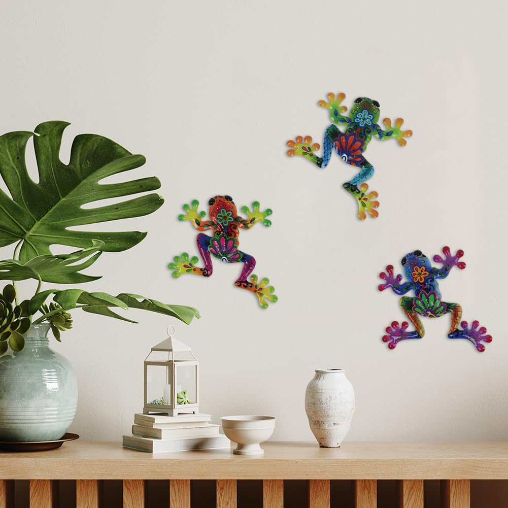 Dreamskip frog wall sculpture for garden decor on a fence or wall.