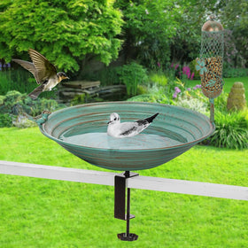 DREAMSOUL bird bath with 3-inch depth accommodates ample water for visitors