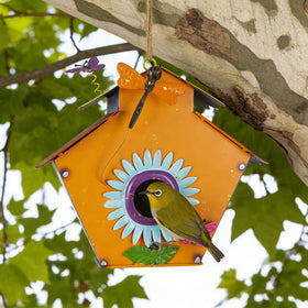 DREAMSOUL bird house garden use attracts birds and saves space.