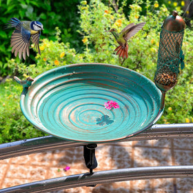 DREAMSOUL 13-inch deck bird bath in metal attracts birds to drink and bathe