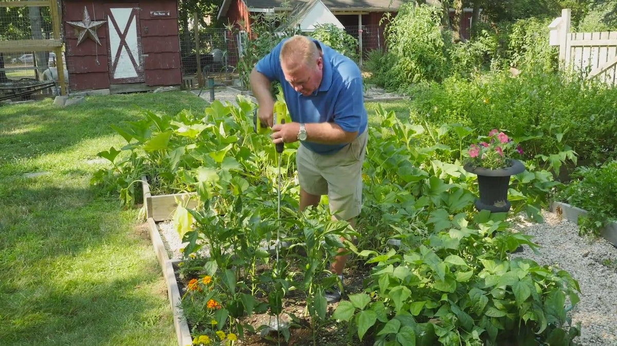 DRILLTILL hole digger forms perfect planting holes.