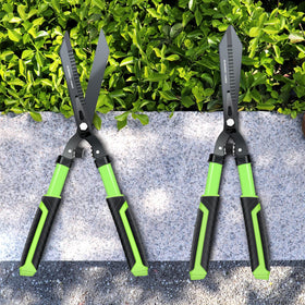 DRM-GDNER garden tool in action enabling neat hedges
