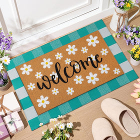 Drydiet bottom layer featuring blue-and-white buffalo plaid provides sturdy, wide-footing base.