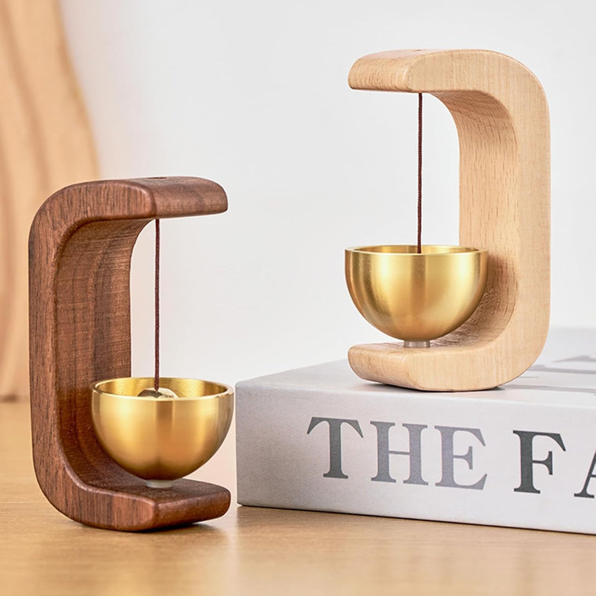 DsoneJagr two-piece door chime set ready to install.