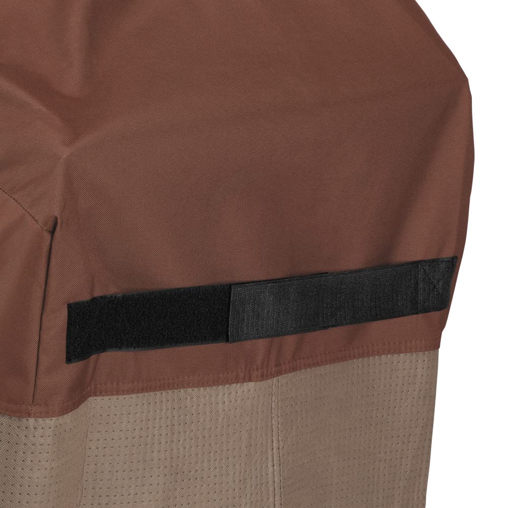 Duck Covers cover showing taped seams for leak protection against rain.