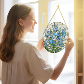 DUJITODOH flower sun catcher decor adds a cheerful glow to spaces