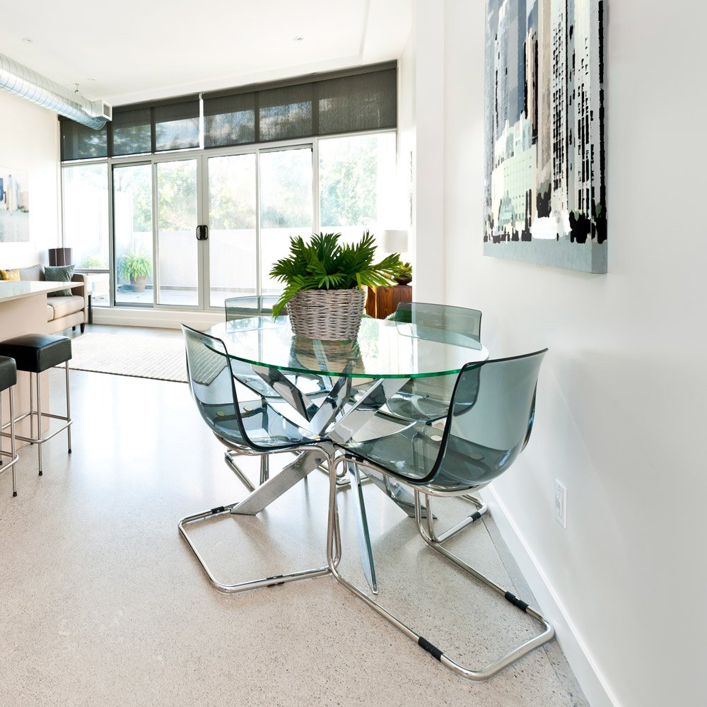 Dulles Glass premium USA-made glass ensures quality and consistency.