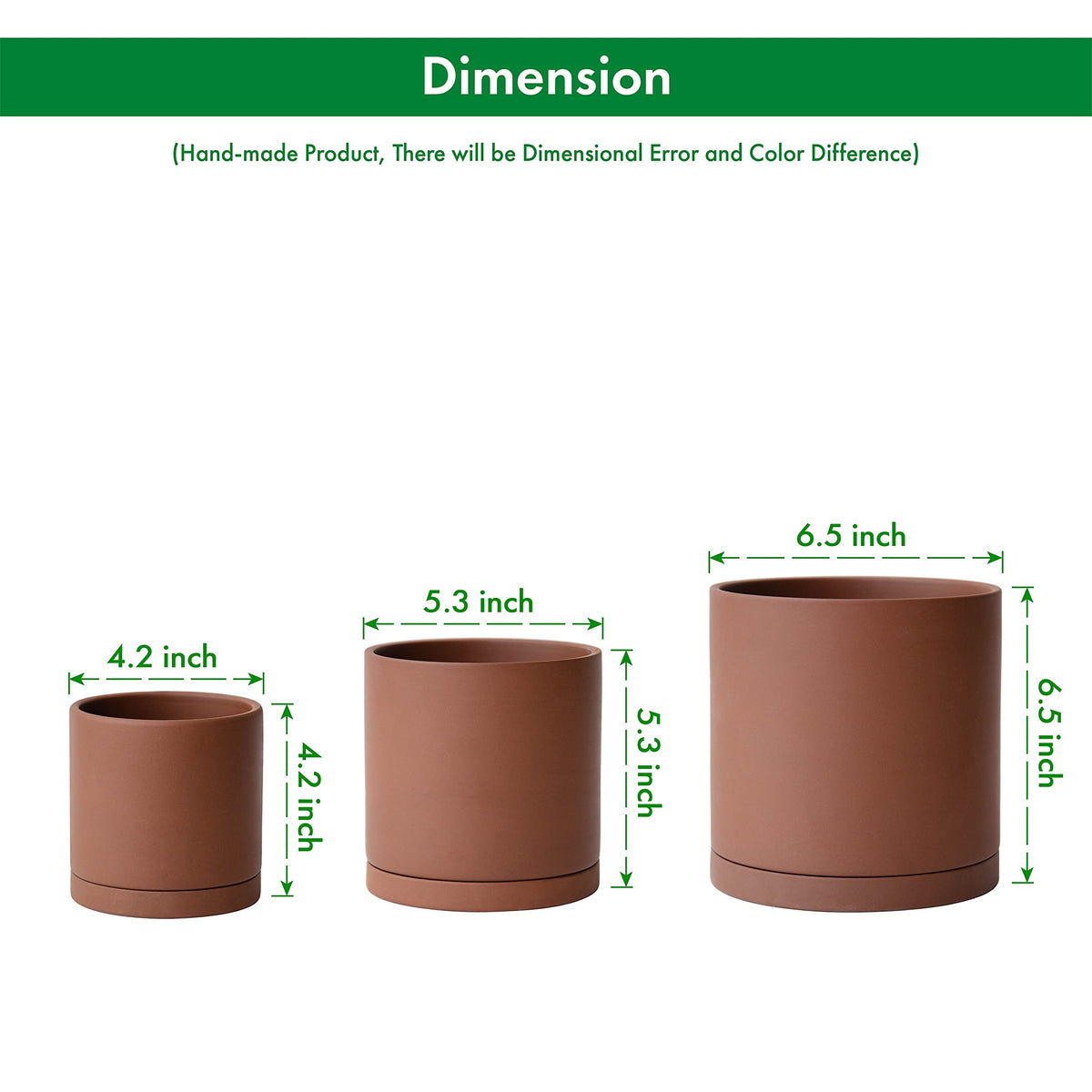 D'vine Dev drainage-hole closeup showing moisture management in terracotta pot.